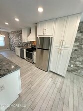 103 Rumford Way in Englishtown, NJ - Building Photo - Building Photo