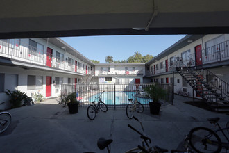 The Caribean Apartments in Los Angeles, CA - Building Photo - Building Photo