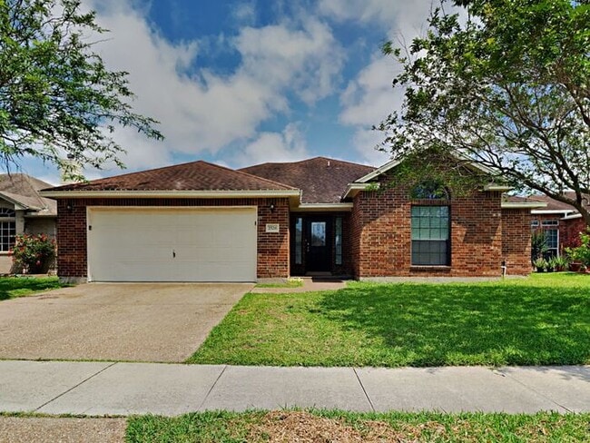 2526 Windrose Dr in Corpus Christi, TX - Building Photo - Building Photo