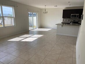 4211 Looking Glass Pl in Sanford, FL - Building Photo - Building Photo