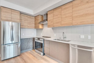 Citrus Commons in Sherman Oaks, CA - Building Photo