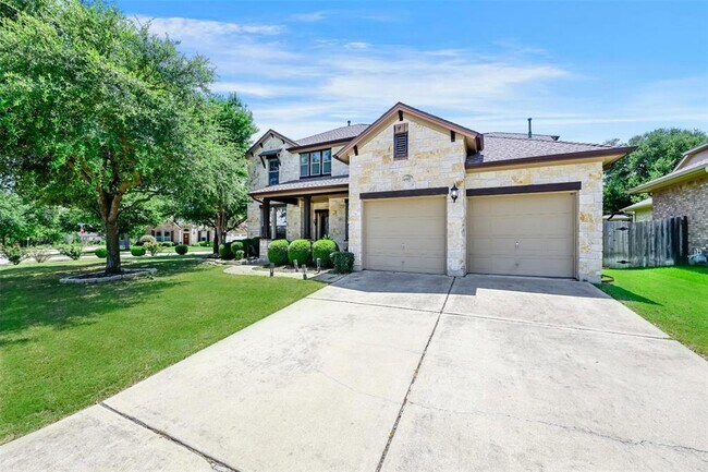 300 Southern Cross Dr in Austin, TX - Building Photo - Building Photo