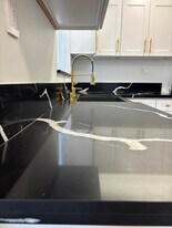 458 1/2 N Orange Grove Ave in Los Angeles, CA - Building Photo