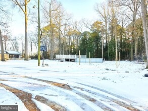 29325 W Line Rd in Delmar, MD - Building Photo - Building Photo