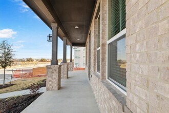 241 Leeland Dr in Liberty Hill, TX - Building Photo - Building Photo