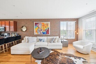 537 Lewis St in Birmingham, MI - Building Photo - Building Photo