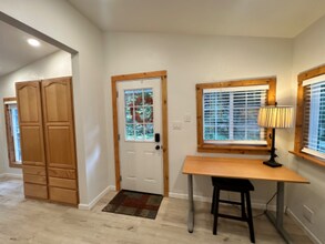 12540 Mays Canyon Rd in Guerneville, CA - Building Photo - Building Photo