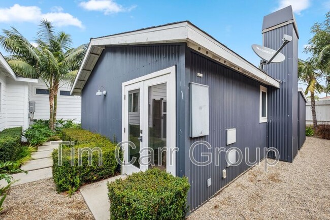 160 23rd St in Costa Mesa, CA - Building Photo - Building Photo