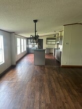 105 Oakhill Ct in Troy, TX - Foto de edificio - Building Photo