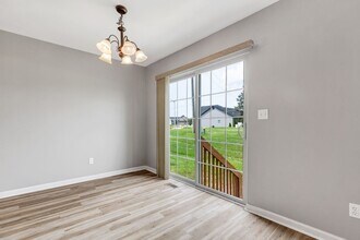 209 Prominence Ln in Lake St. Louis, MO - Building Photo - Building Photo