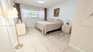 3000 S Course Dr in Pompano Beach, FL - Building Photo - Building Photo