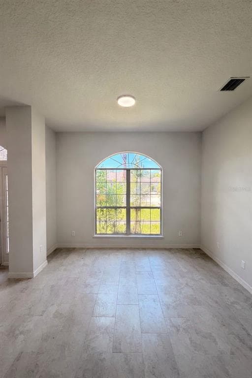 31 Russkin Ln in Palm Coast, FL - Building Photo - Building Photo
