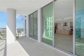 301 Quay Commons in Sarasota, FL - Foto de edificio - Building Photo
