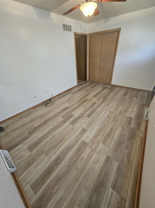224 4th St E, Unit 226 in Milan, IL - Building Photo - Building Photo