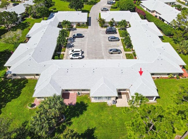 459 Franconia Cir in Greenacres, FL - Building Photo - Building Photo