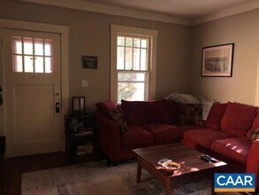 6324 Schoolhouse Hill, Unit 537 in Charlottesville, VA - Building Photo - Building Photo