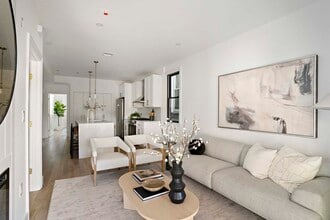 100 Bennington St, Unit 3 in Boston, MA - Foto de edificio - Building Photo