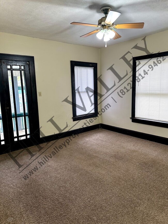 122 N 18th St in Terre Haute, IN - Building Photo - Building Photo