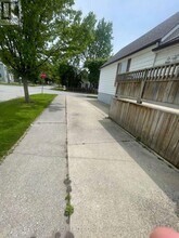 281 Mitton St N in Sarnia, ON - Building Photo - Building Photo