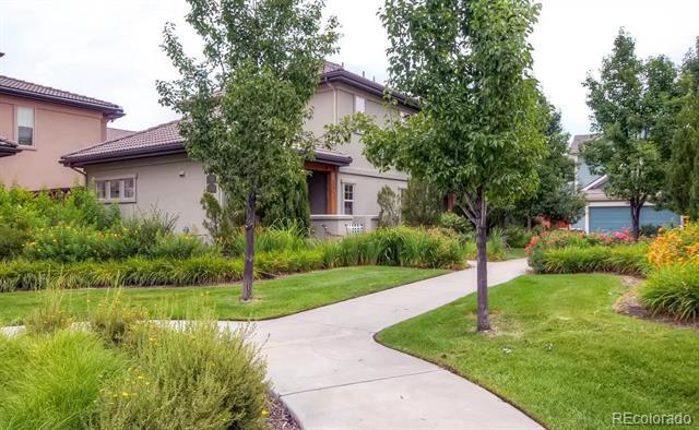 2244 Valentia St in Denver, CO - Building Photo