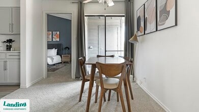 1071 Clayton Ln, Unit M0412 in Austin, TX - Building Photo - Building Photo