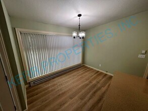 3824 SE 51st Ave in Portland, OR - Building Photo - Building Photo