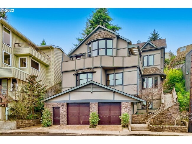 property at 407 NW Marlborough Ave