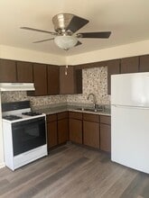 7809 Rutherford Ave in Burbank, IL - Building Photo - Building Photo