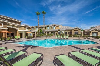 Red Rock Villas in Las Vegas, NV - Building Photo - Building Photo