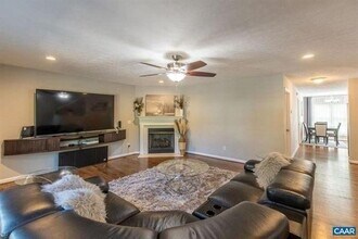 15 Collinswood Wy in Staunton, VA - Building Photo - Building Photo