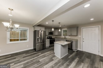 3539 Meadowview Dr in Lithia Springs, GA - Building Photo - Building Photo