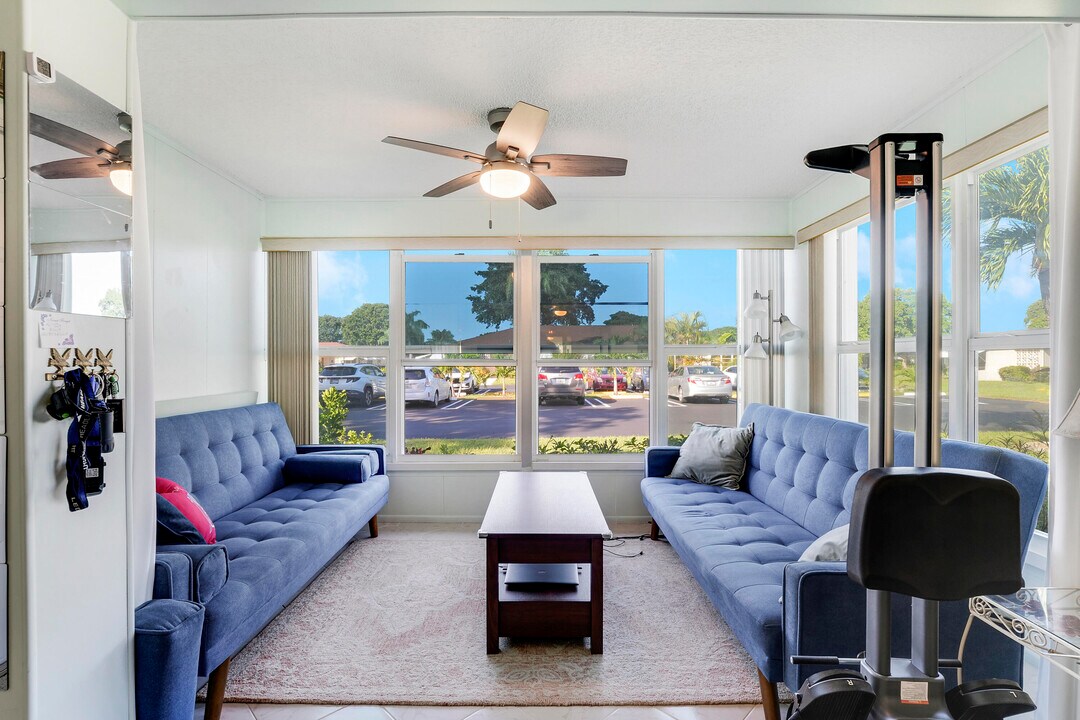 4515 NW 3rd Ct in Delray Beach, FL - Building Photo