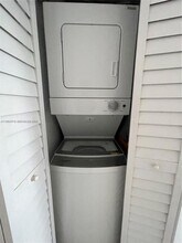 821 NW 46th Ave in Plantation, FL - Building Photo - Building Photo