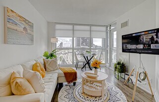 1515 Bay St., Unit SI ID1497199P in Toronto, ON - Building Photo