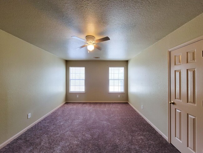 property at 21807 Aspen Mist Ln