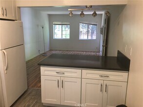 4933 Cahuenga Blvd in Los Angeles, CA - Building Photo - Building Photo