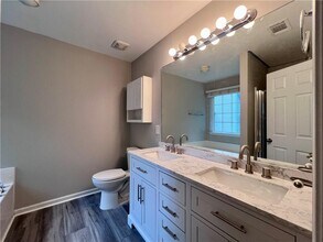 2010 Mina Ln Dr NE in Buford, GA - Building Photo - Building Photo