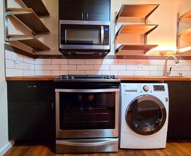 3455 Rebecca Ln, Unit G in Colorado Springs, CO - Foto de edificio - Building Photo