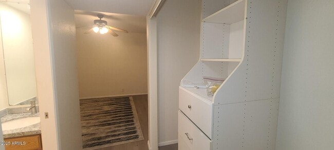 property at 3228 W Glendale Ave