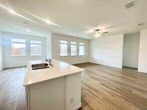807 Black Hawk Dr in Princeton, TX - Building Photo - Building Photo