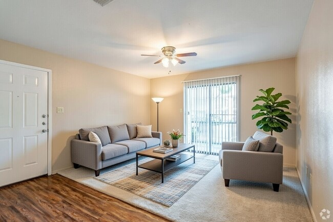 Great Oaks Apartments in Lufkin, TX - Foto de edificio - Building Photo