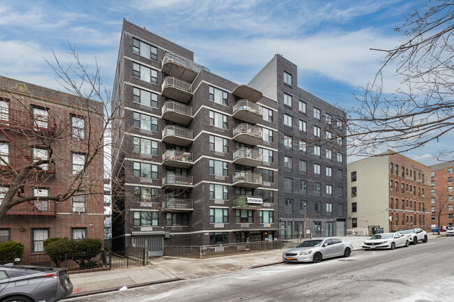 8918 150th St in Jamaica, NY - Building Photo - Building Photo