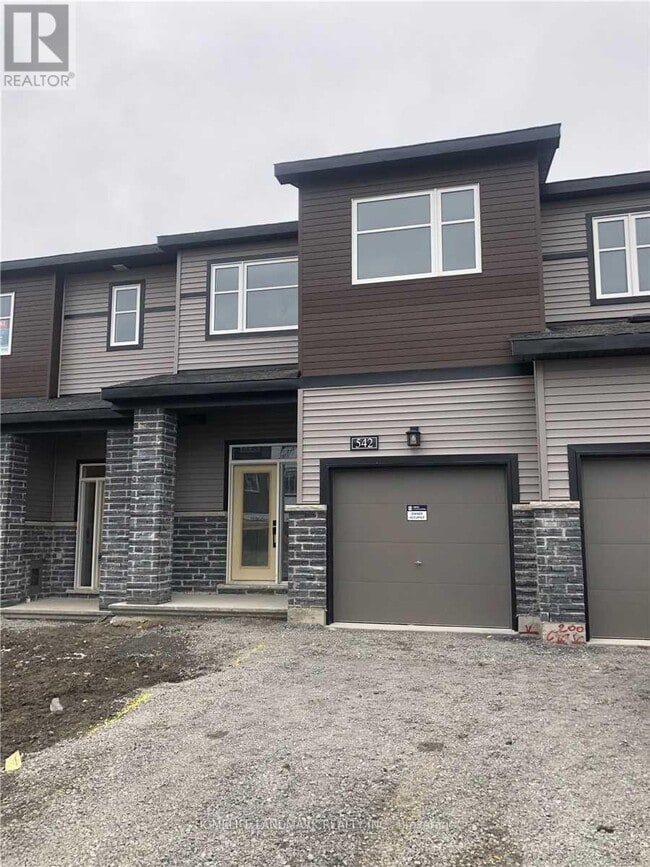 property at 542 Clemency Cres