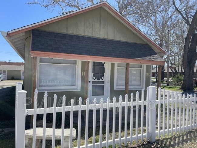 property at 308 Chestnut St