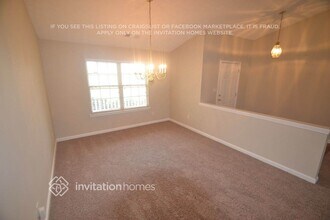 304 Spring Moor Ln in Loganville, GA - Foto de edificio - Building Photo