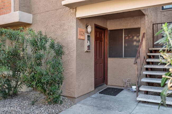 5122 E Shea Blvd in Scottsdale, AZ - Foto de edificio - Building Photo