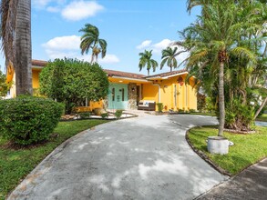 1407 Coolidge St in Hollywood, FL - Building Photo - Building Photo