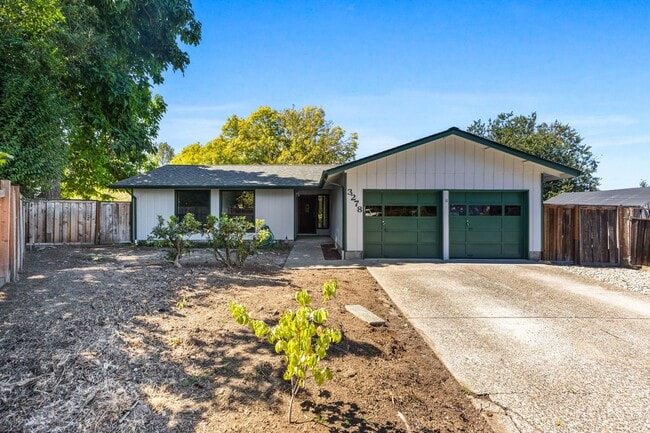 property at 3278 SE Villa Pl