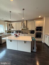 189 Green Poplar Loop in Clarksburg, MD - Building Photo - Building Photo