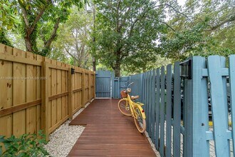 312 SW 12th Ave in Fort Lauderdale, FL - Building Photo - Building Photo
